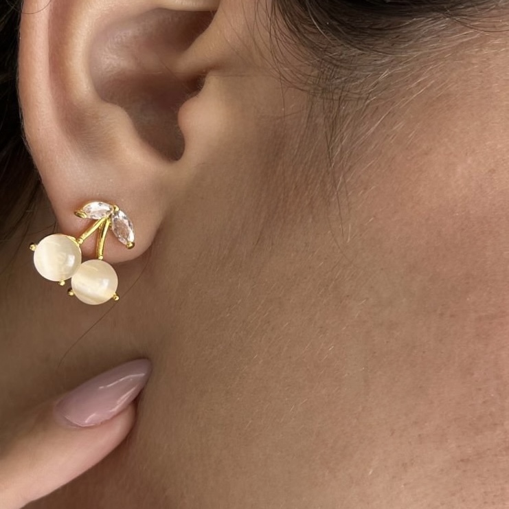 BRINCO CEREJA MADREPÉROLA