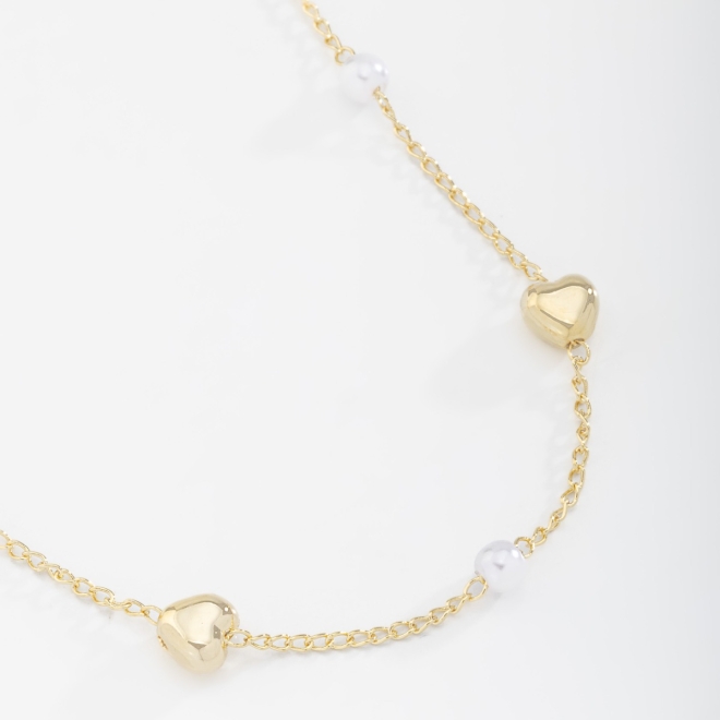 COLAR CORAÇÕES LISOS E PÉROLAS