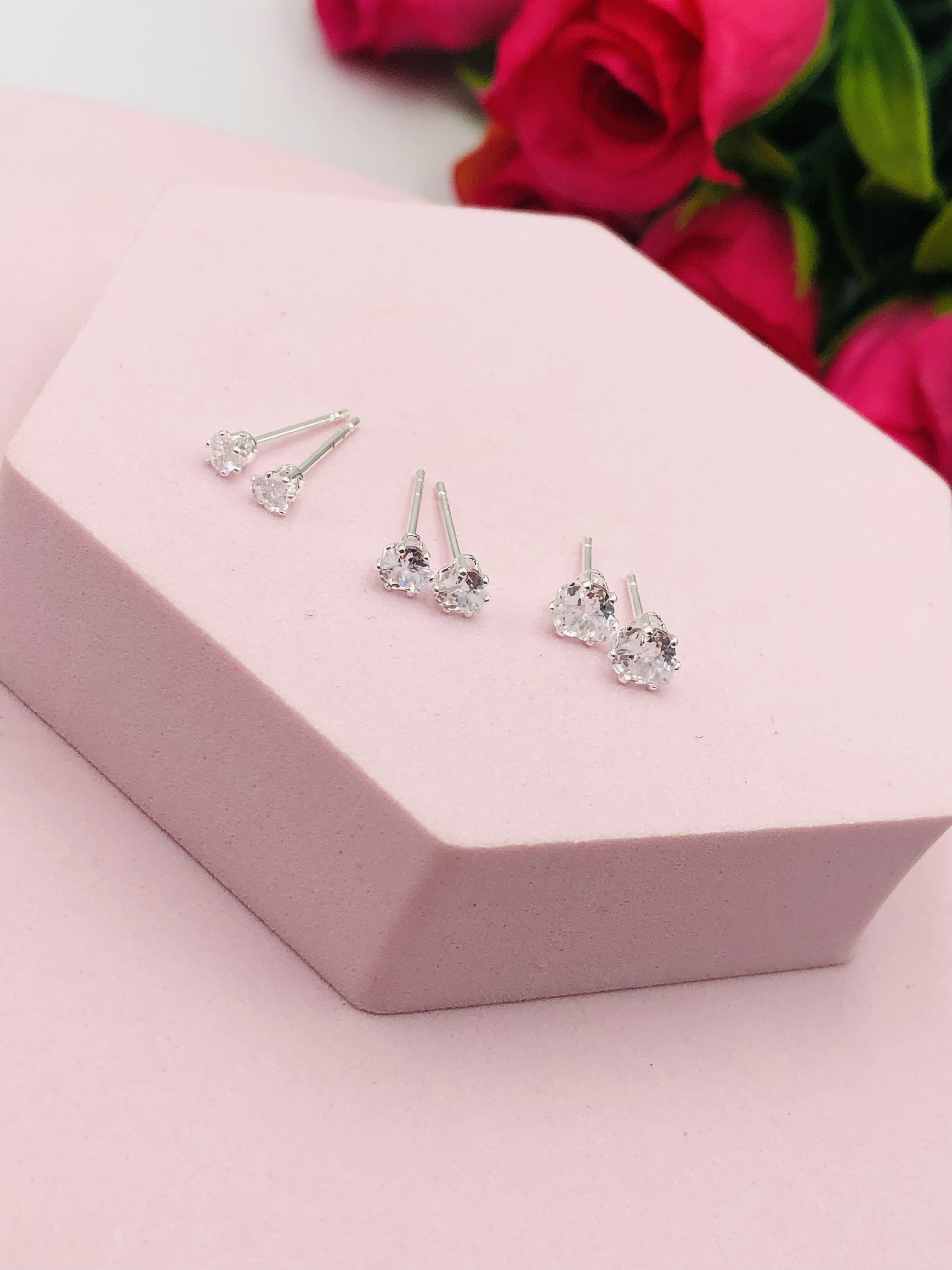 Brinco Trio Coração Zirconia Cristal