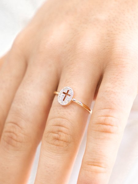 Anel Com Mandala Cravejada e Cruz N 25