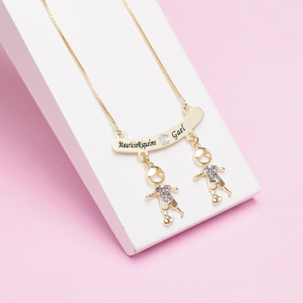 Colar Canga Filhos ( Bailarina/ Jogador de Futebol)