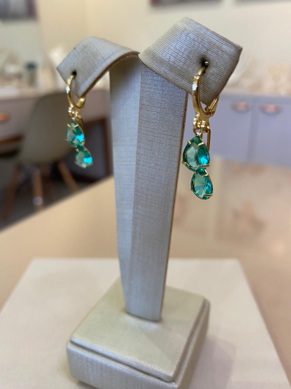 BRINCO ARGOLA 2 ZIRCÔNIAS TURMALINAS VERDES