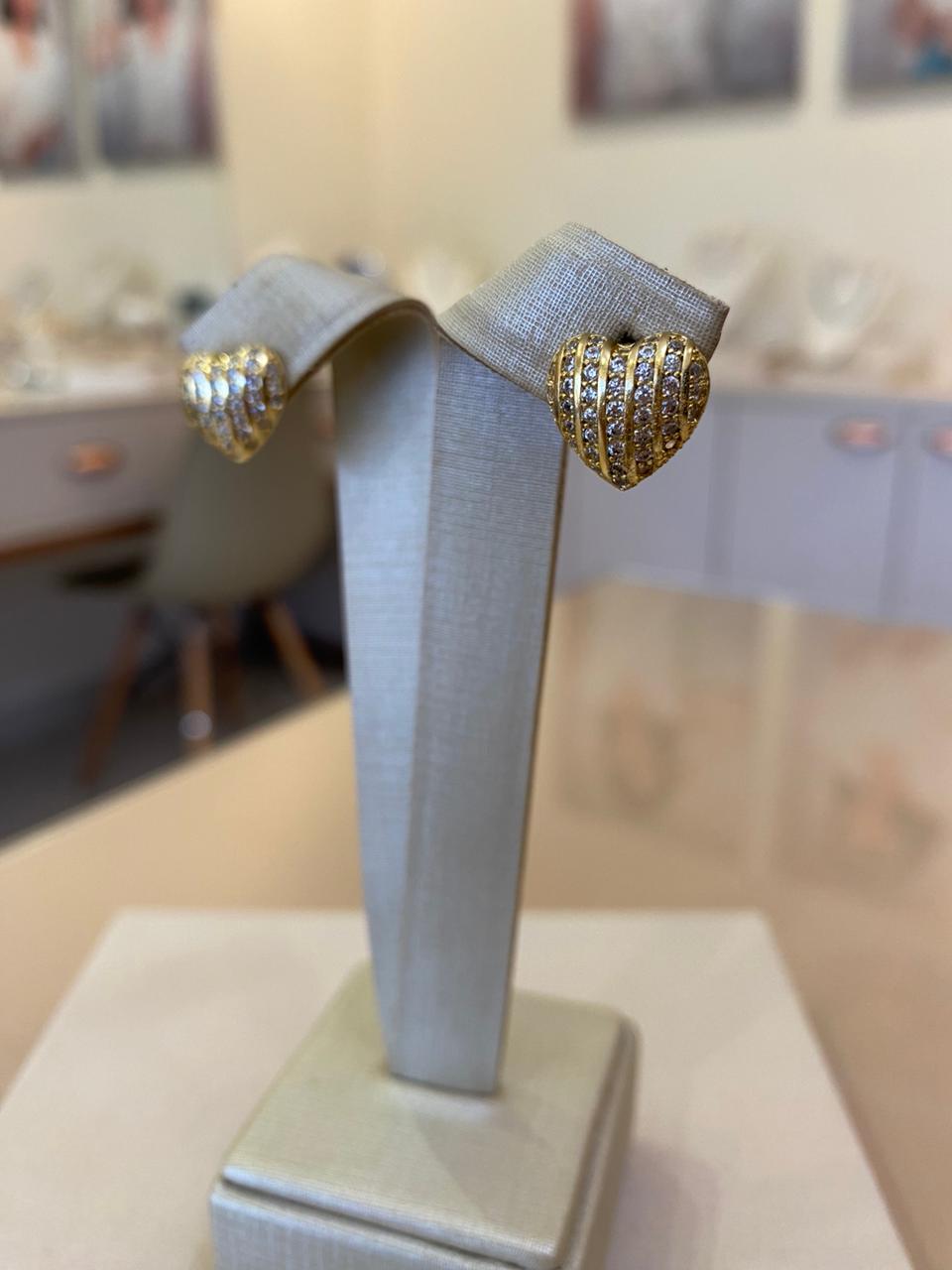 BRINCO CORAÇÃO CRAVEJADO