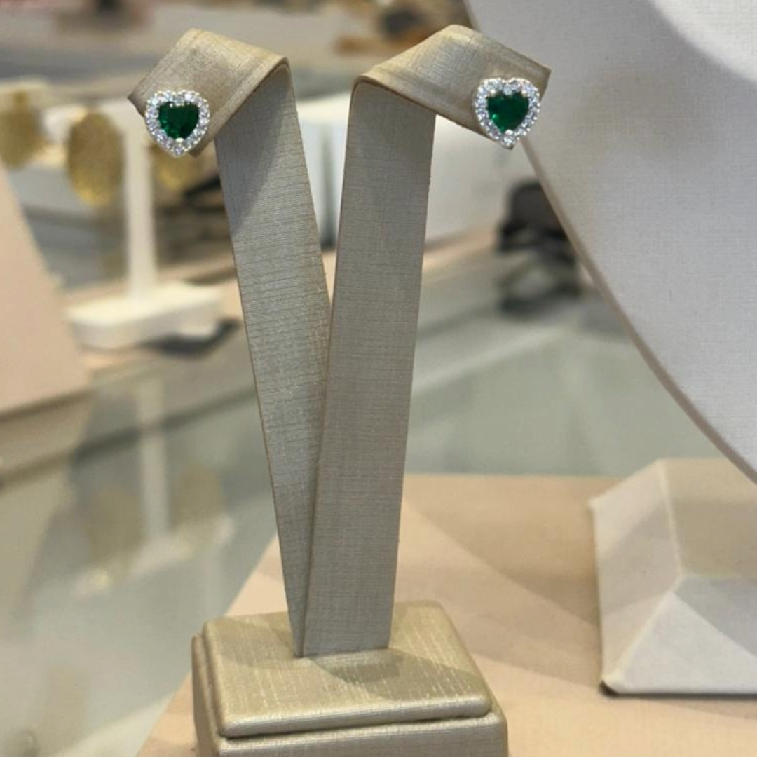 CONJUNTO PRATA CORAÇÃO VERDE ESMERALDA