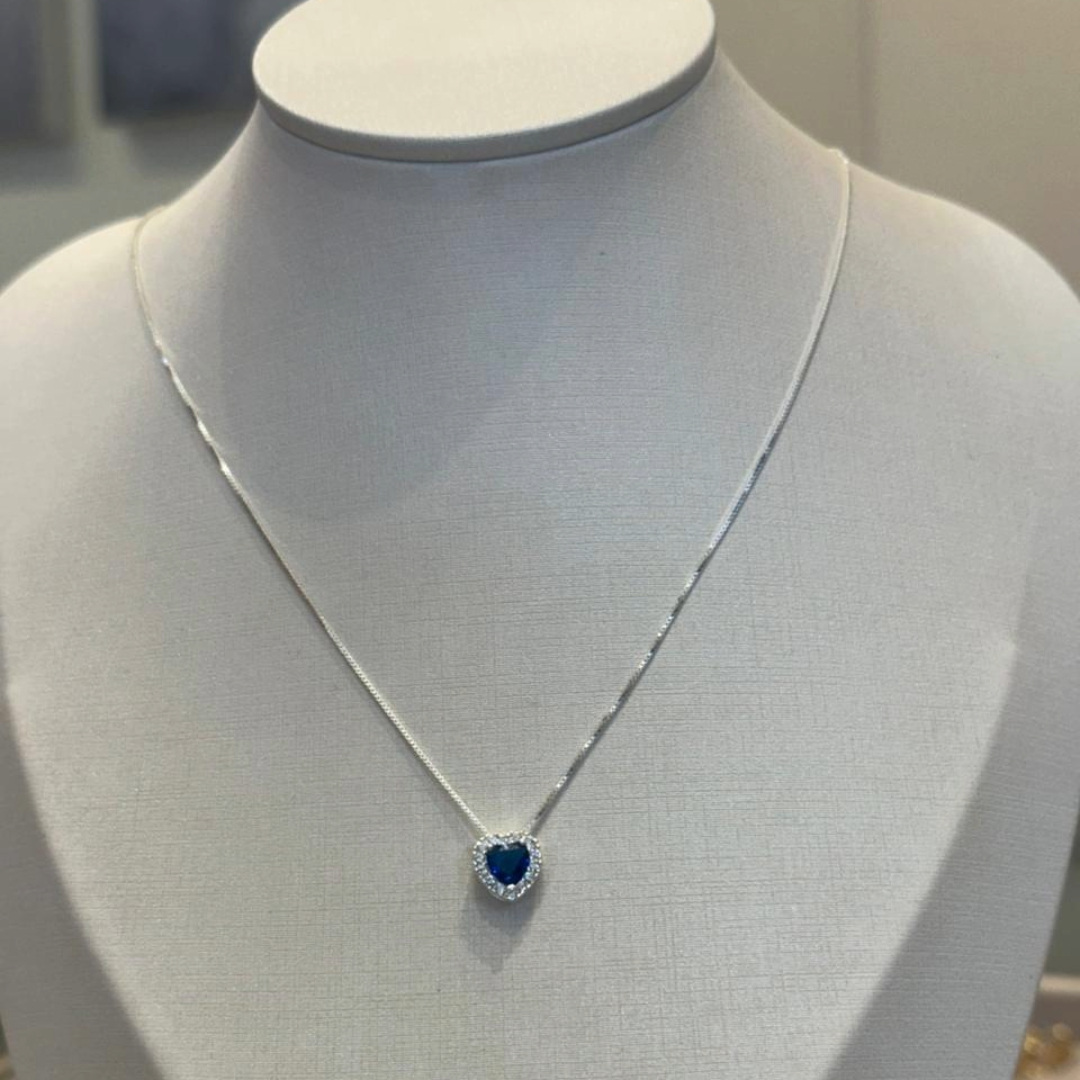 CONJUNTO PRATA CORAÇÃO AZUL MARINHO