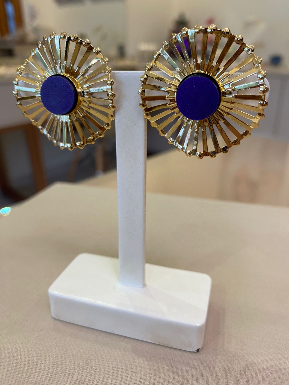 BRINCO FLOR AMETISTA/ROXO