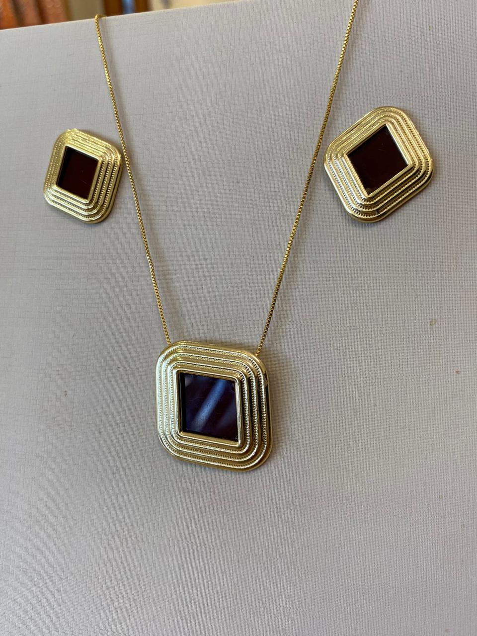 CONJUNTO QUADRADO LUXO MARSALA