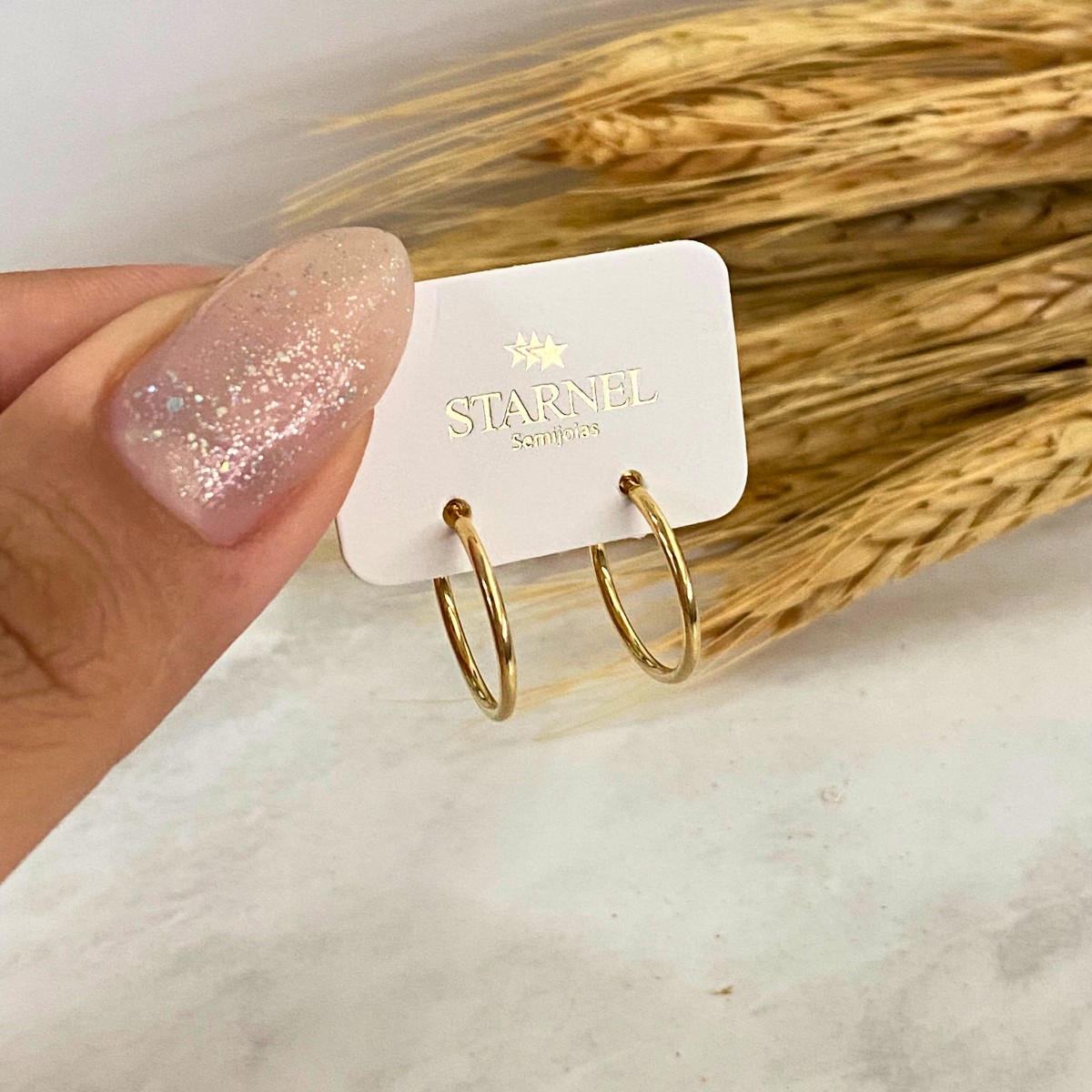ARGOLA TARRACHA PEQUENA LISA FIO FINO 15X1MM P