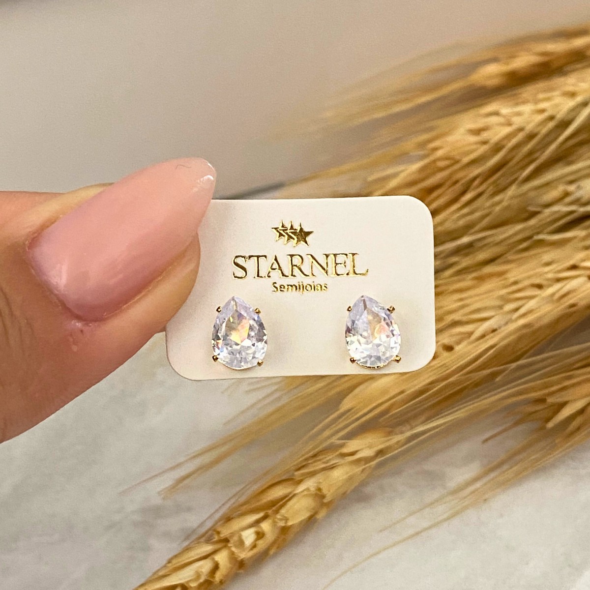 BRINCO PEQUENO ZIRCONIA GOTA DE CRISTAL E COLOR G 6X8MM