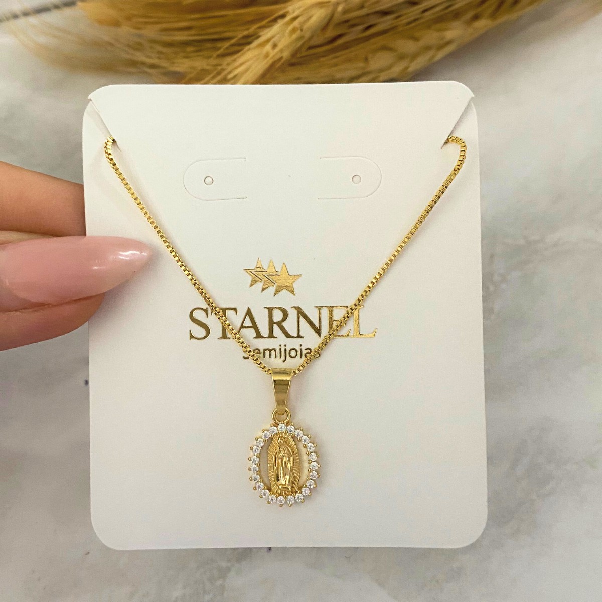 GARGATILHA VENEZIANA + PINGENTE NOSSA SENHORA CRAVEJADA CRISTAL 10MM