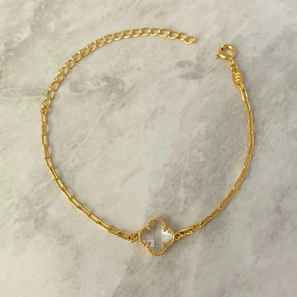 PULSEIRA COM UM TREVO DE 4 FOLHAS CRISTAL