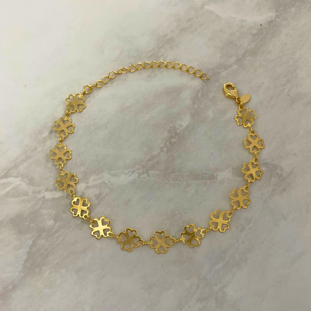 PULSEIRA DE TREVO LISO DE CHAPA