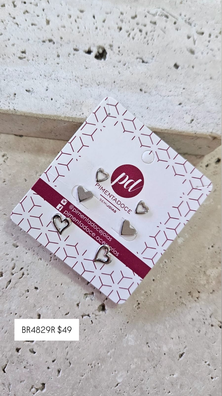 Brinco Trio Corações Diferentes R