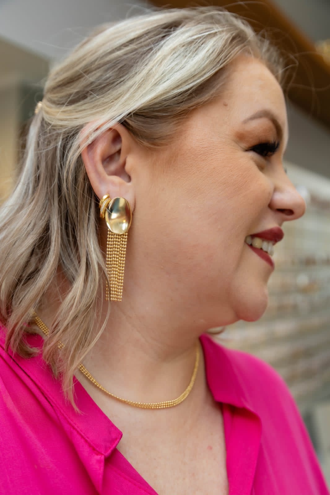 Brinco Franja de Bolinhas com Base Chapada