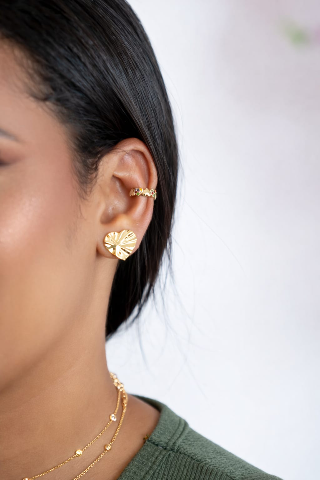 Brinco Coração Martelado Mini