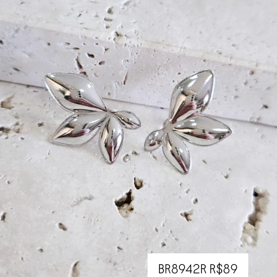 Brinco Meia Flor Média