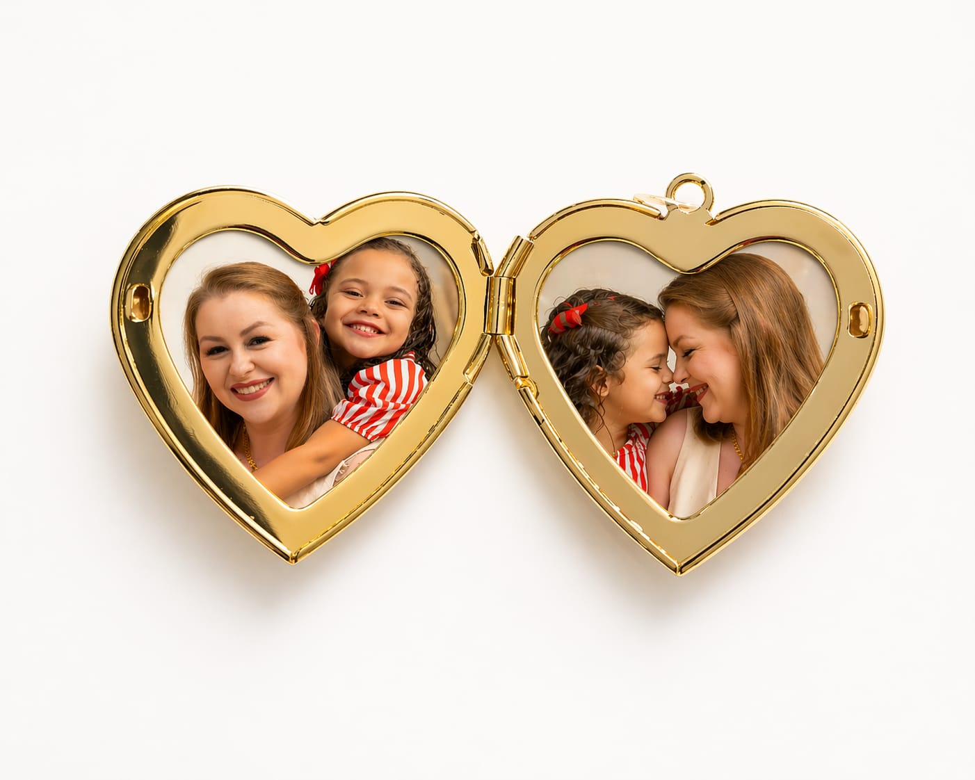 Pingente Relicario Coração Desenhado (2,0x1,8cm)