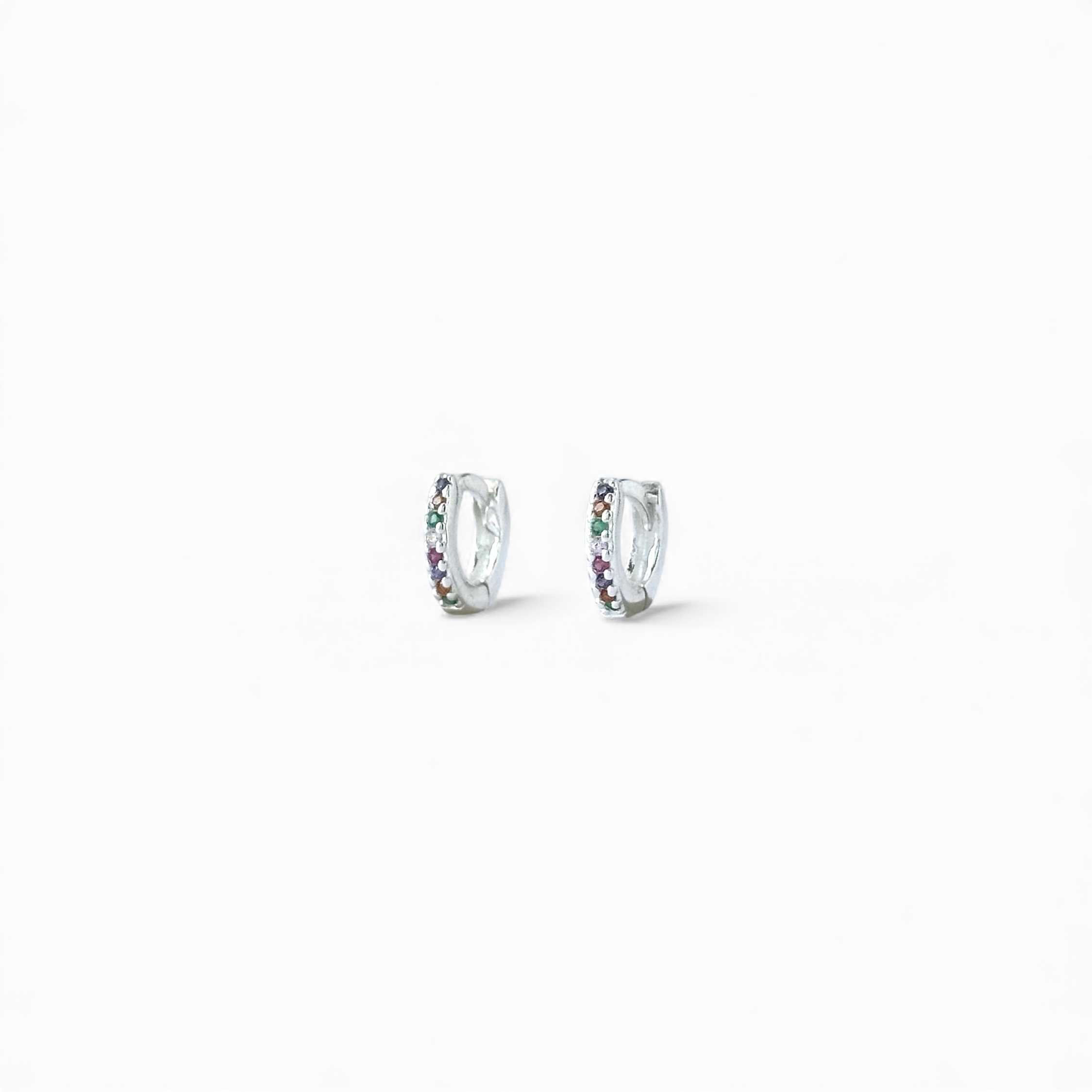 Brinco Argola  Prata 925 com 1 Linha de Zircônias Coloridas