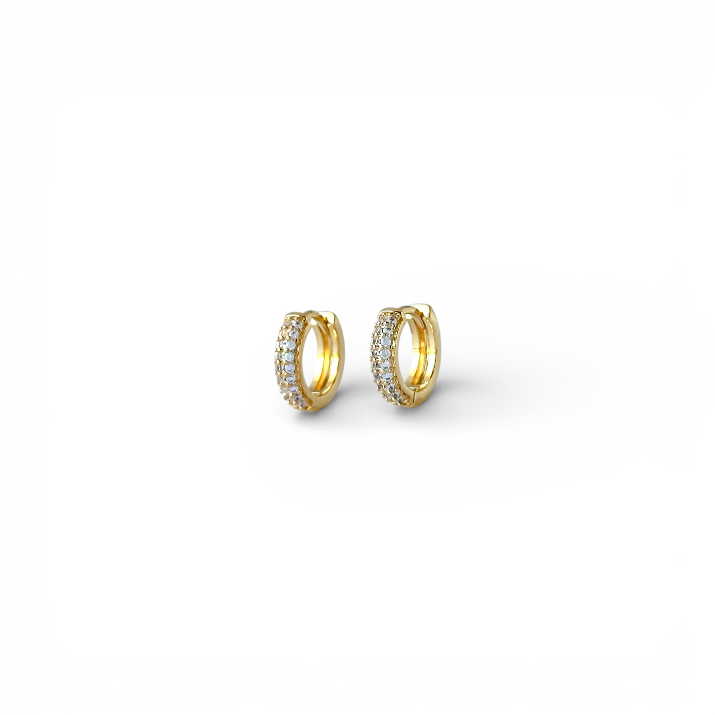 Brinco Argola Banhado a Ouro 18k com 2 Linhas de Zircônias - 1,0cm
