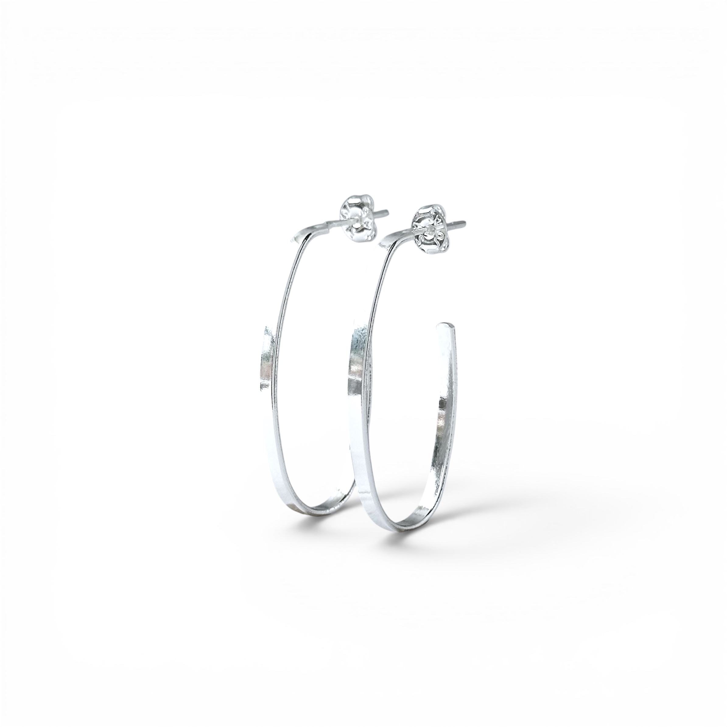 Brinco Argola Aberta Oval Folheada a Prata