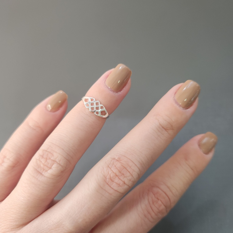 ANEL PRATA AJUSTÁVEL DEDINHO ARABESCO