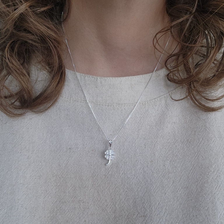 COLAR PRATA TREVO ZIRC