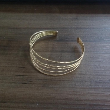 BRACELETE
