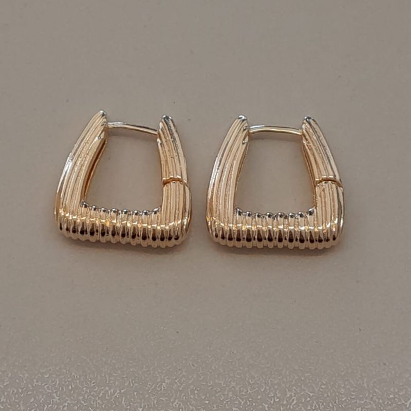 BR  FO ARGOLA  GEOMETRICA  RISCADA 20MM