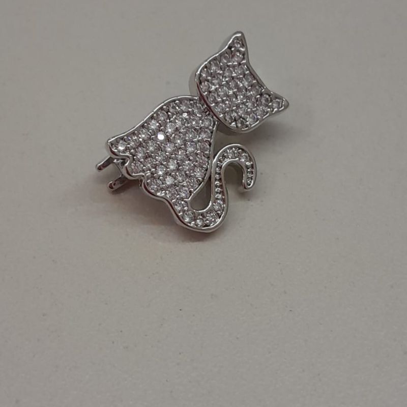 PINGENTE RB GATINHA  CRAVEJ BERLOQUE