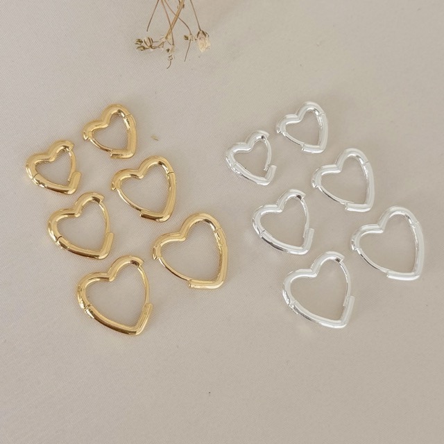 05.3043.0.S - Trio de argola em tubo redondo em formato de coração liso