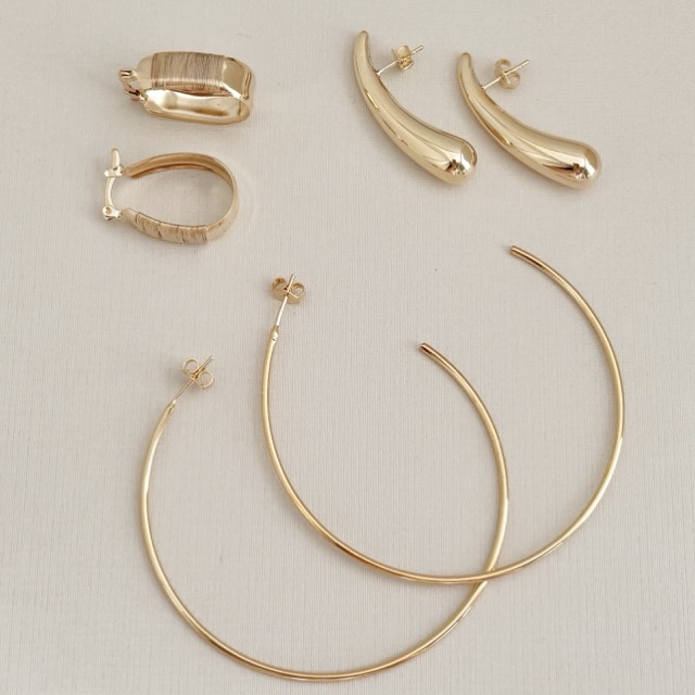 06.1855.0.O - Brinco de gota longa lisa simples