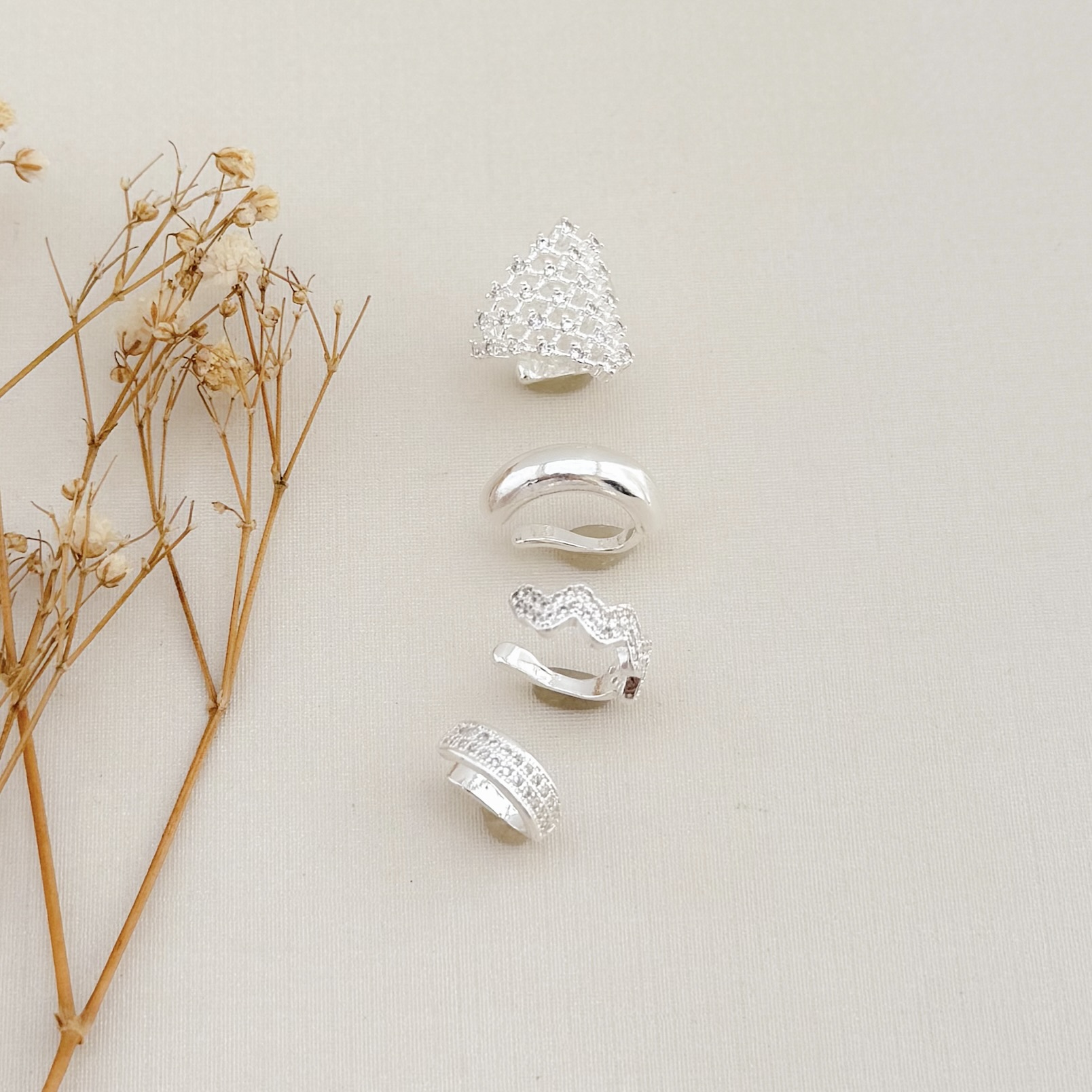 13.0252.0.S - Piercing em tubo arredondado liso simples