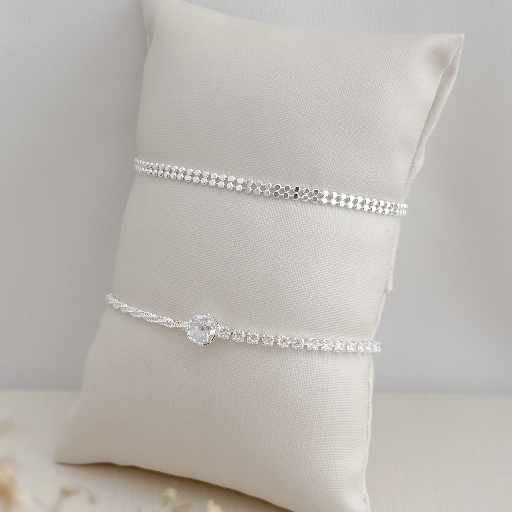 12.2213.0.S - Pulseira de malha de bolinhas lisas polidas em fecho lagosta