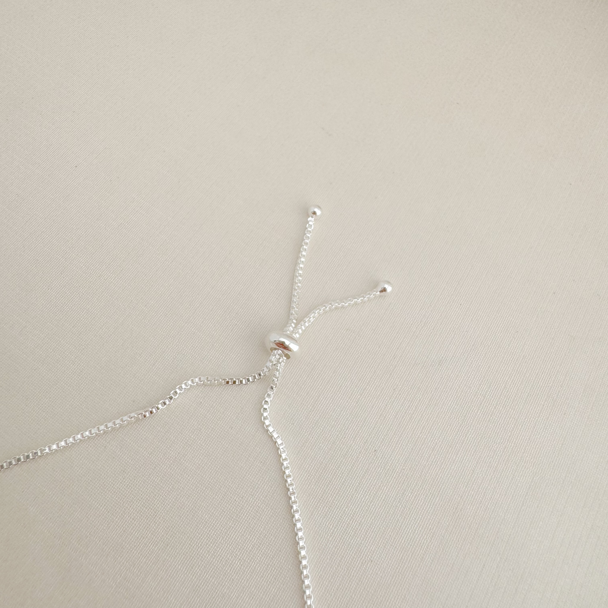 12.2218.5.S - Pulseira riviera de 3mm com fecho gravata tradicional