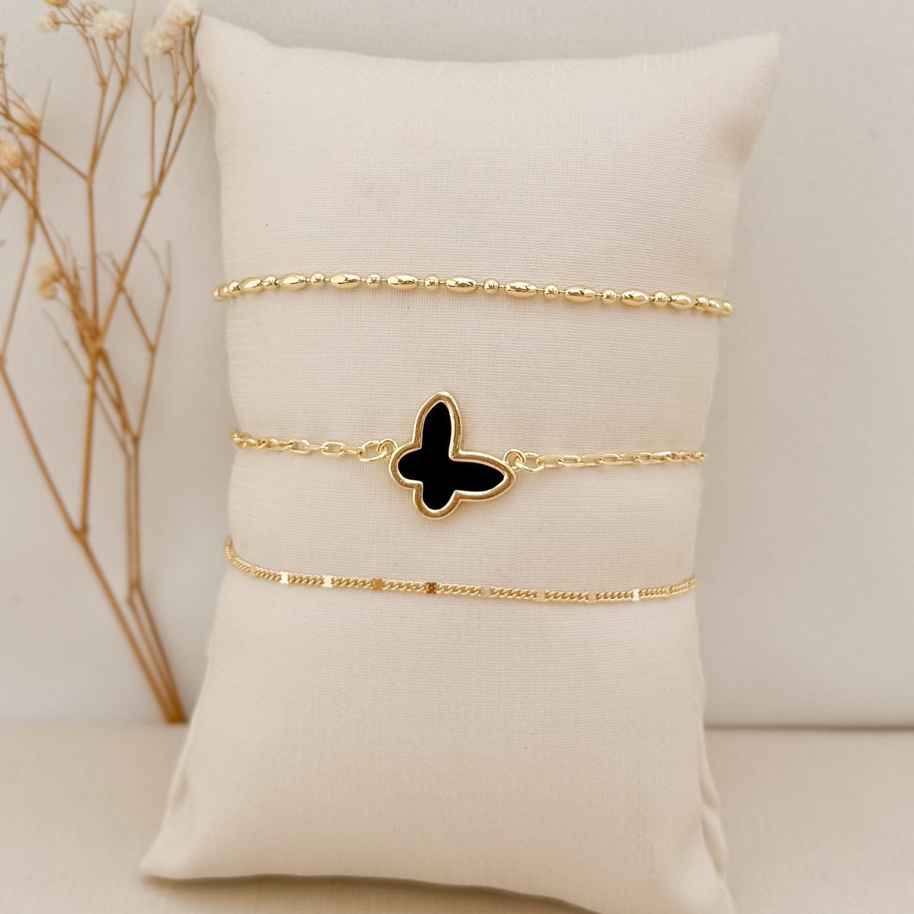 12.2224.0.O - Pulseira de malha pneumática  em oval e bolinhas lisas