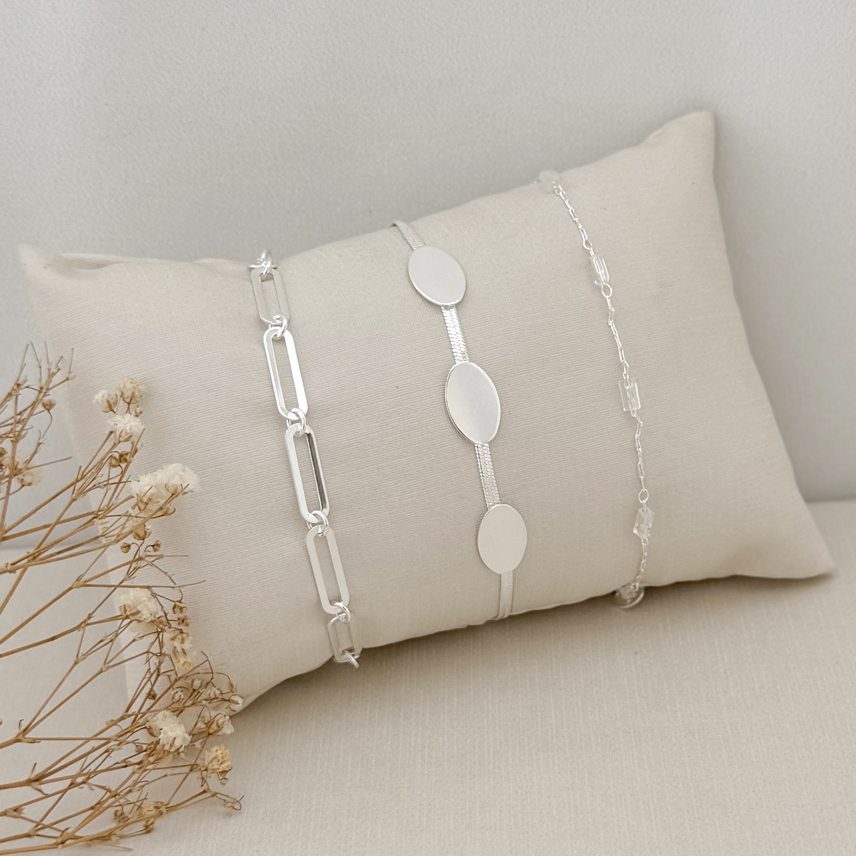 12.2230.1.S - Pulseira de elos longos finos com canutilhos retangulares