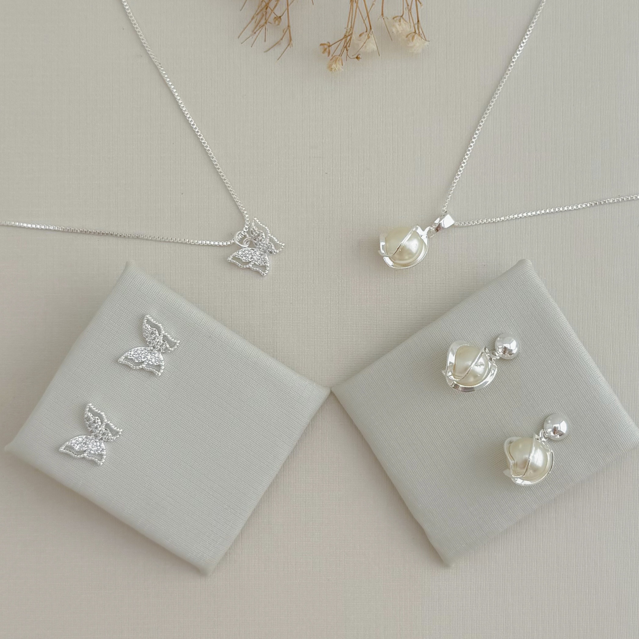 08.0609.15.S - Conjunto de base moeda abaloado com pingente de pérola envolvida por barras orgânicas