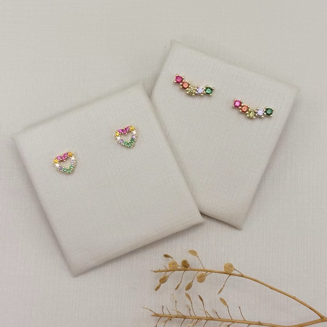 07.2800.C.O - Brinco mini ear-cuff colorido.