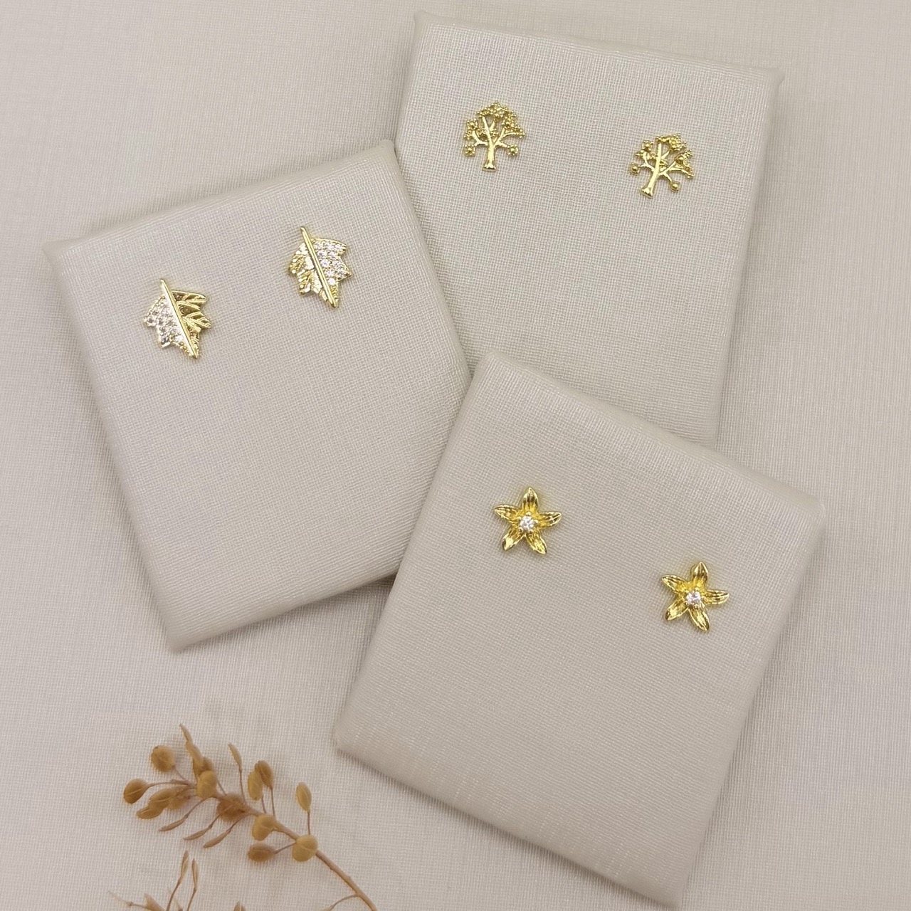 07.2816.0.O - Brinco de pequena árvore.