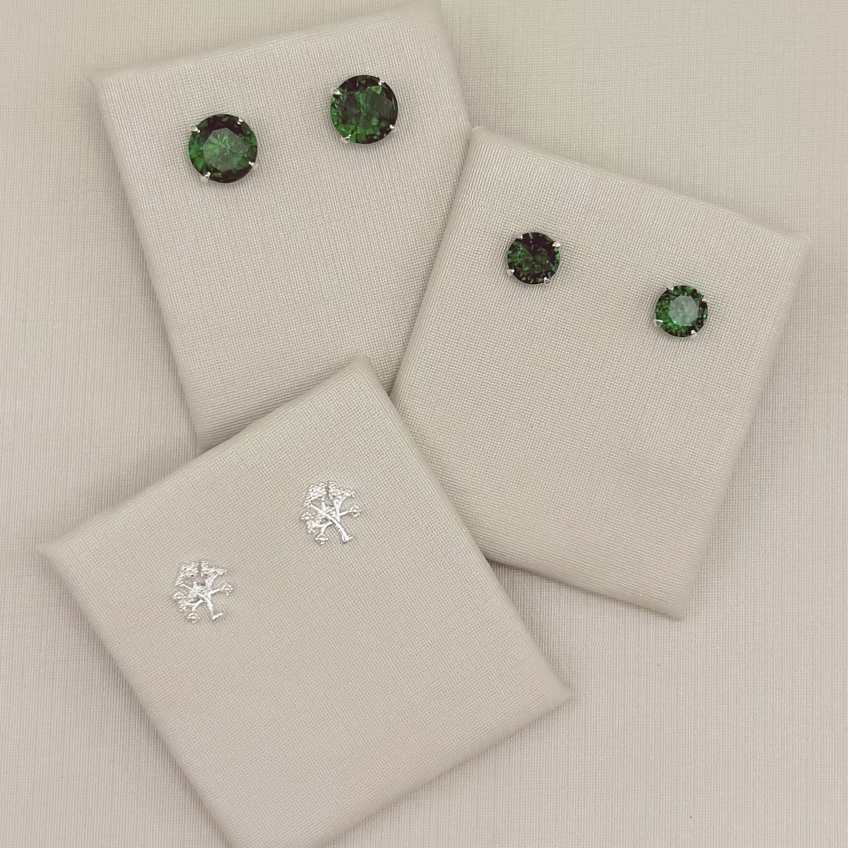 07.2816.0.S - Brinco de pequena árvore.