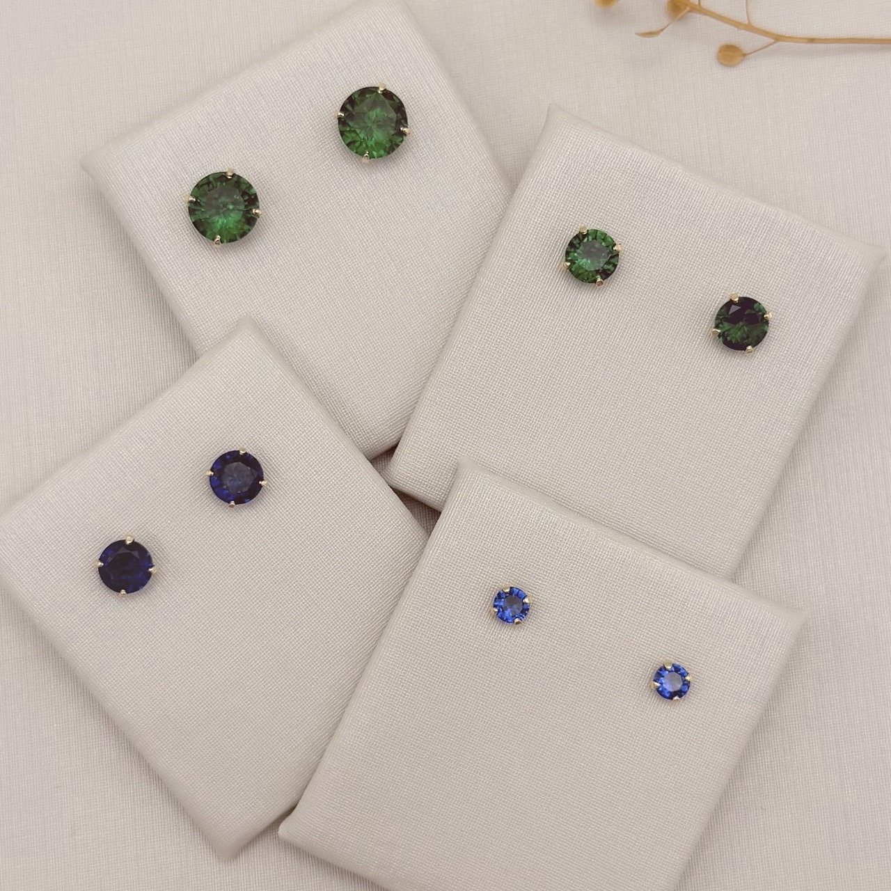 07.9022.4.O - (V1) Brinco ponto de luz 4mm