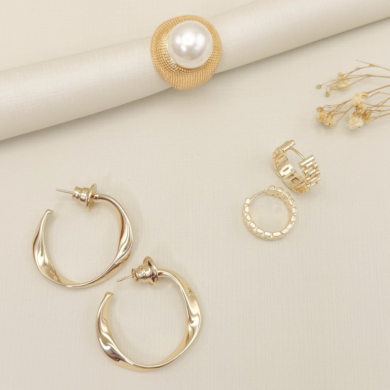 05.3134.0.O - Argola de tarraxa em tubo e efeito orgânico liso