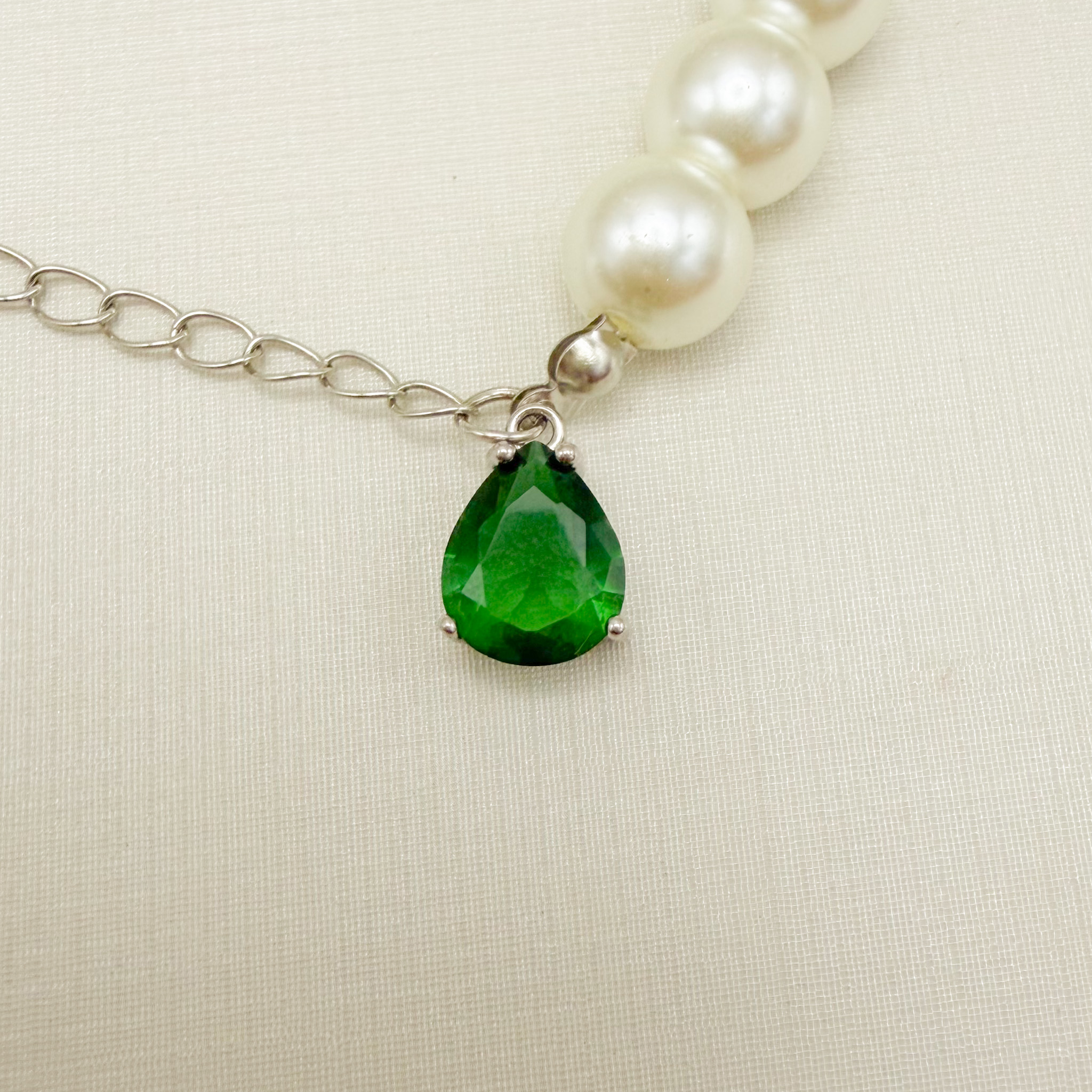 12.2288.15.B - Pulseira de pérolas grandes com pingente de gota