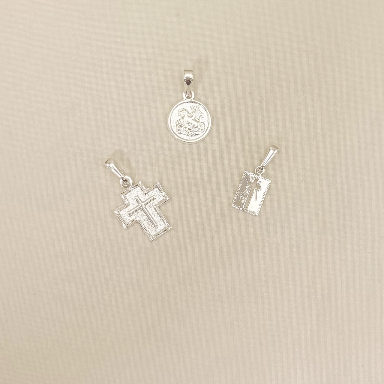 11.0617.0.S - Pingente de retangular com cruz vazada simples