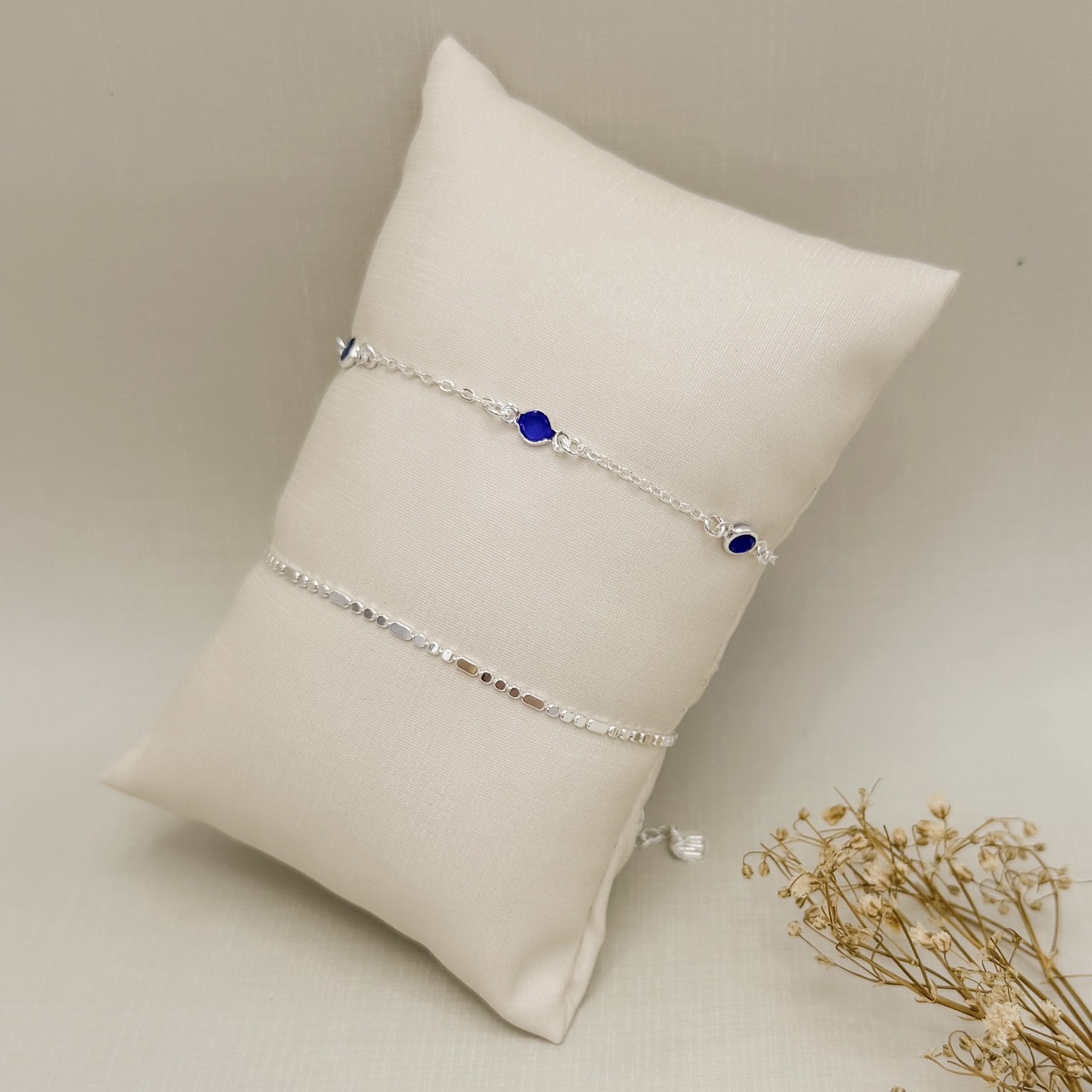 12.2306.0.S - Pulseira de malha bolinhas e traços polidos simples