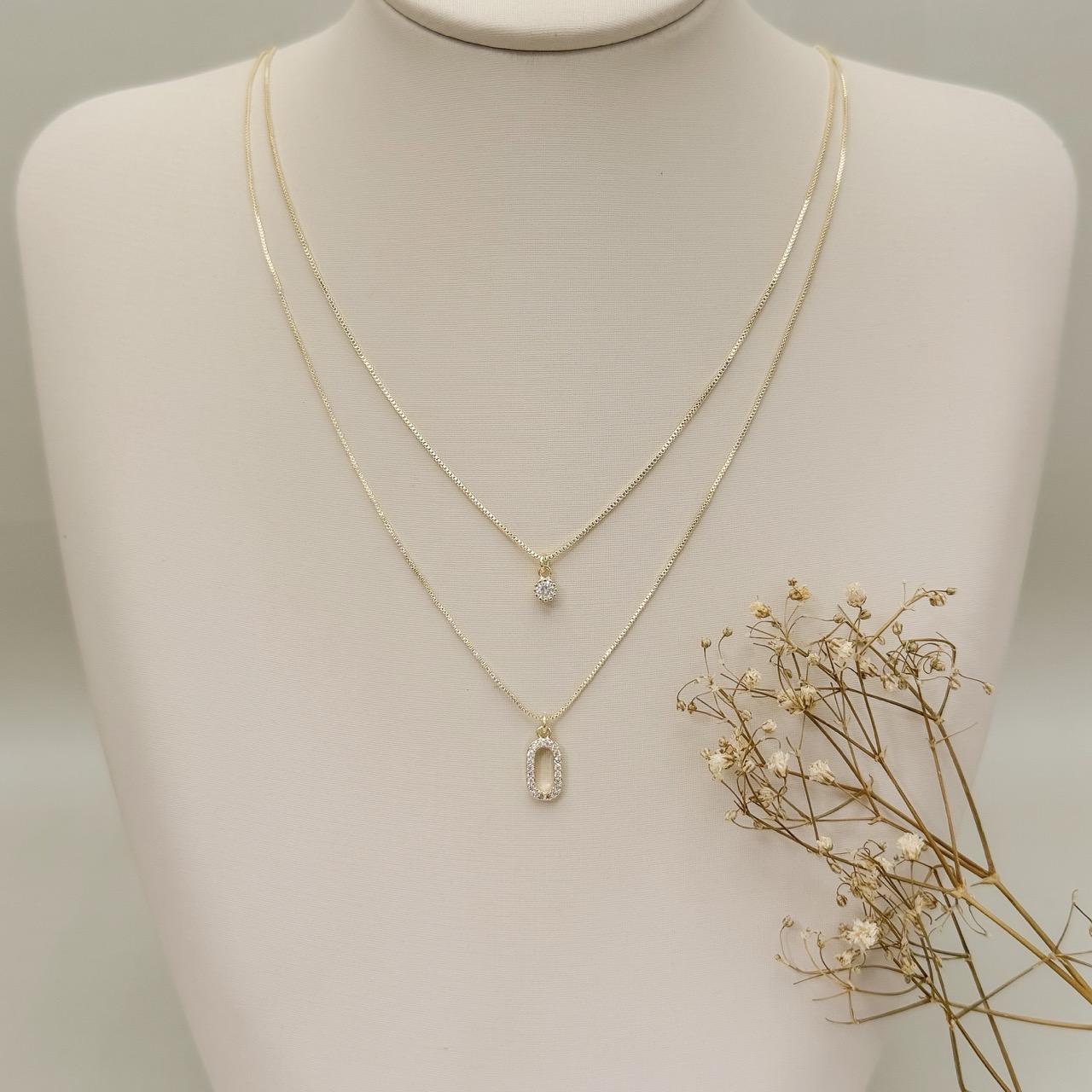 09.2498.1.O - (45) Colar veneziana com pingente ponto de luz em borda spikes