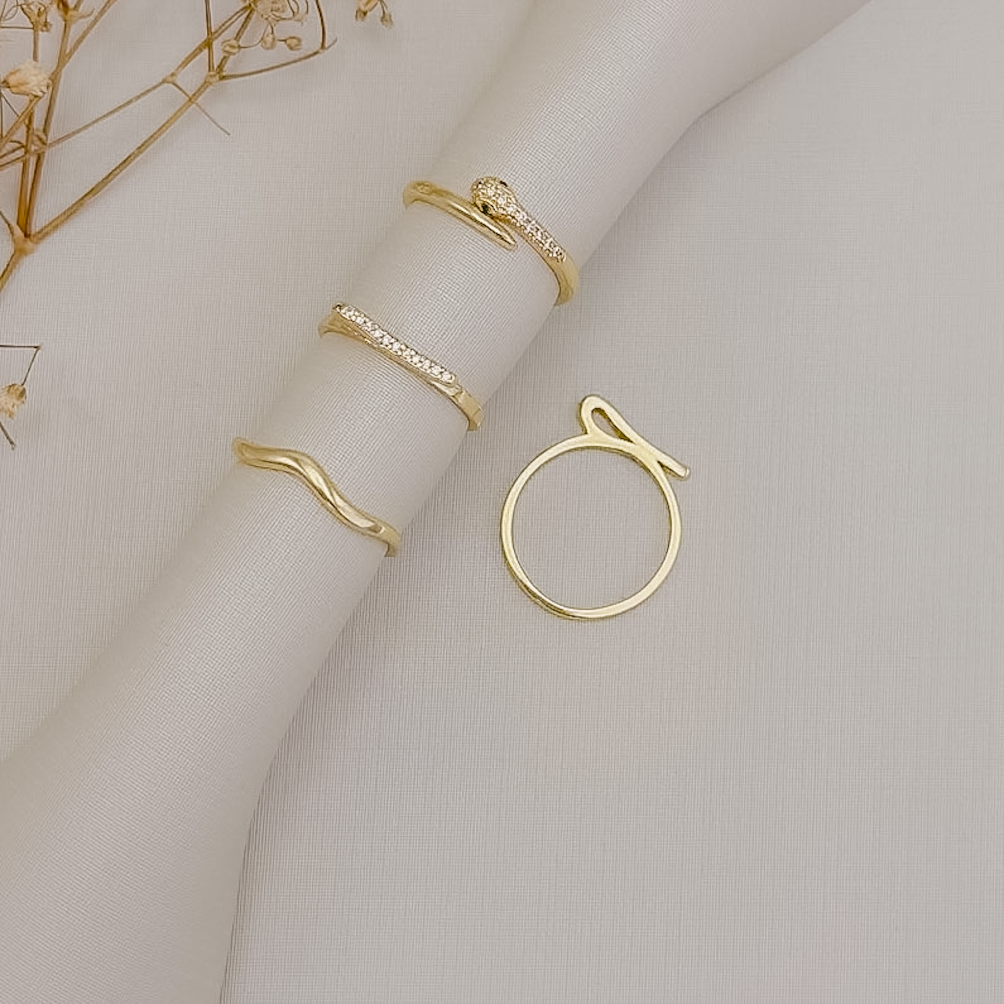 03.2565.0.O - (13) Anel de aro liso ondulado simples liso