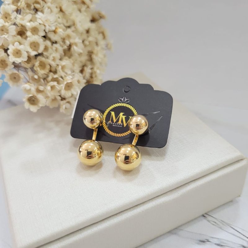 BRINCO LADY BOLA 10MM E 6MM BANHADO A OURO 18K