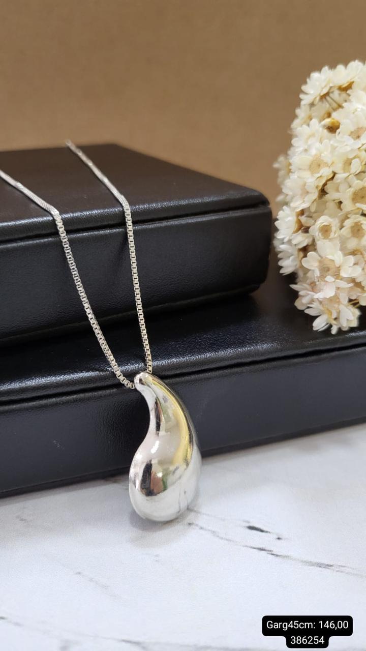 Gargantilha na corrente veneziana com pingente virgula medio liso banhado de rodio branco TAM46CM