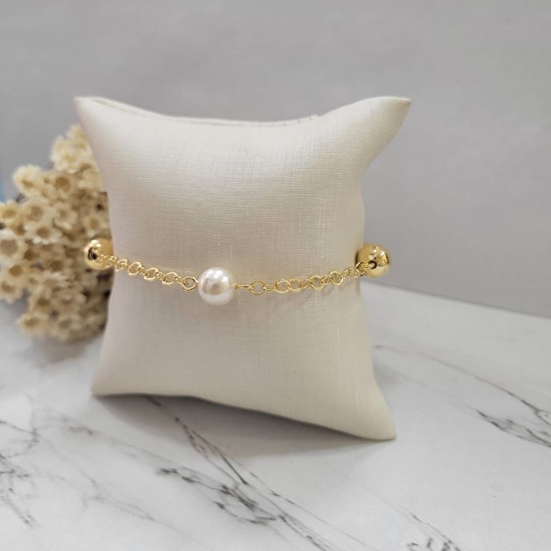 Pulseira elos 2 perolas e 2 bolas lisas com extensor  banhado a ouro 18k